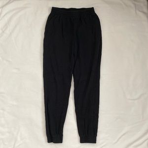 2 PINK Everyday Waist Campus Jogger